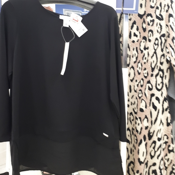 Sweater with faux under-blouse - Picture 4 of 6